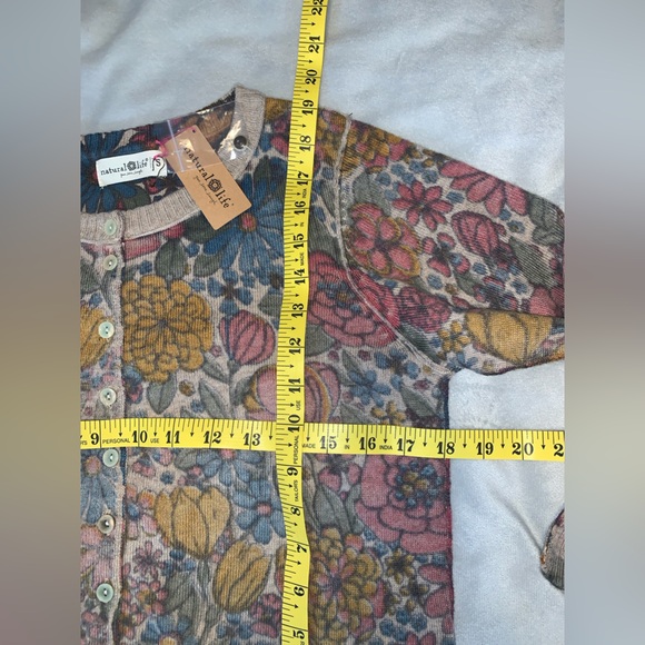 NATURAL LIFE Floral Button-Front Cardigan Sweater in Beige, Pink, Green, Gold - Picture 9 of 11